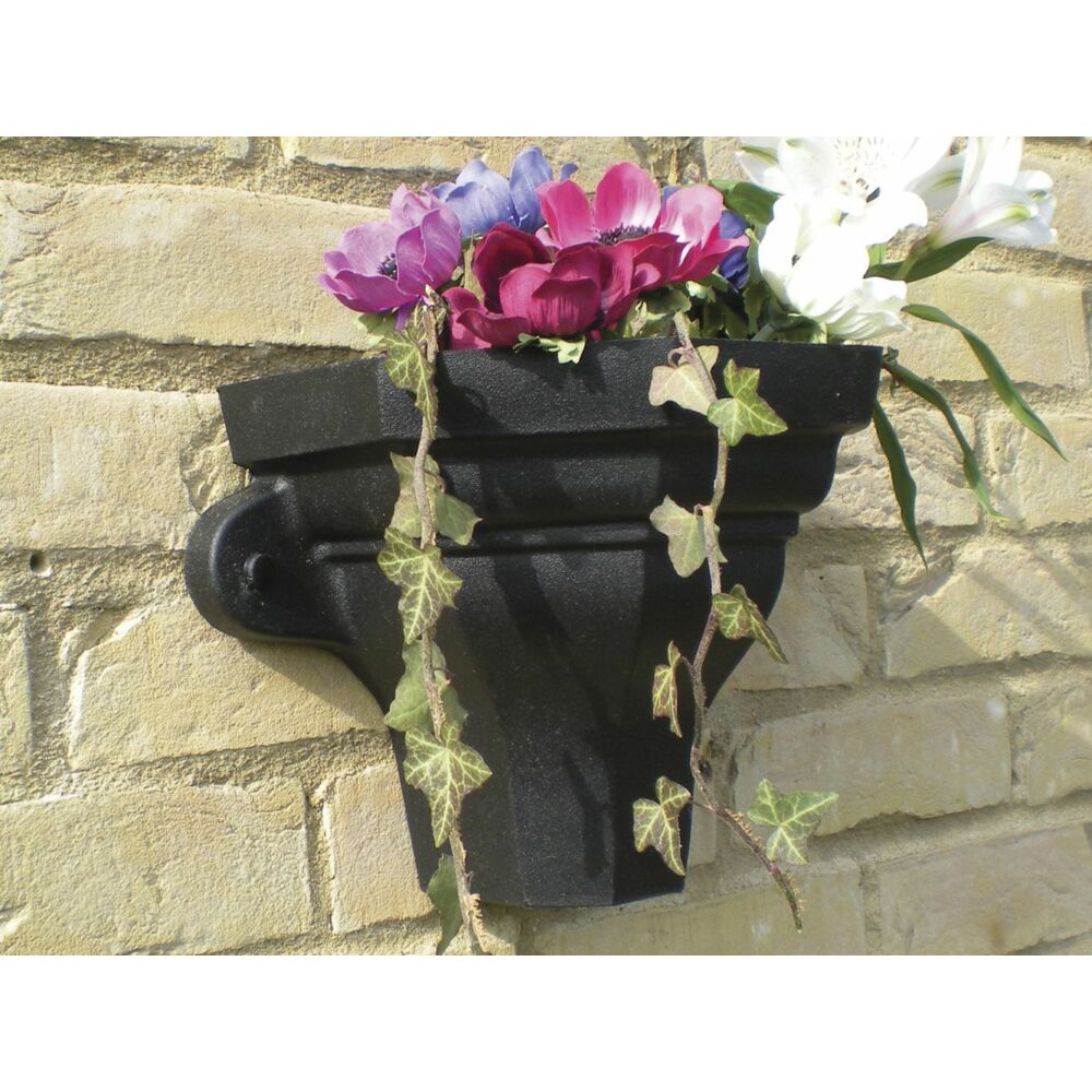 Brett Martin - Ogee Planter Small
