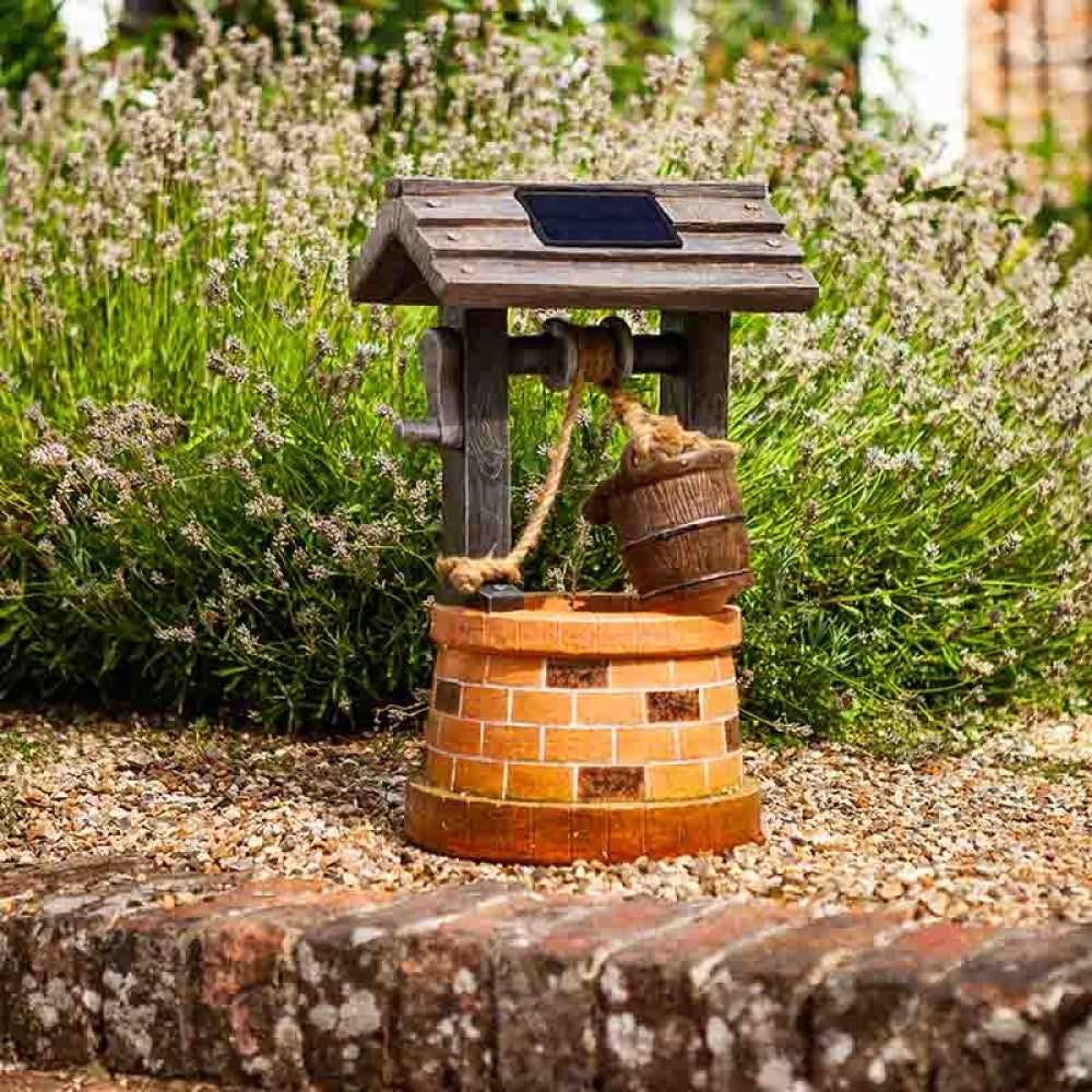 Smart Solar - Wishing Well Fountain