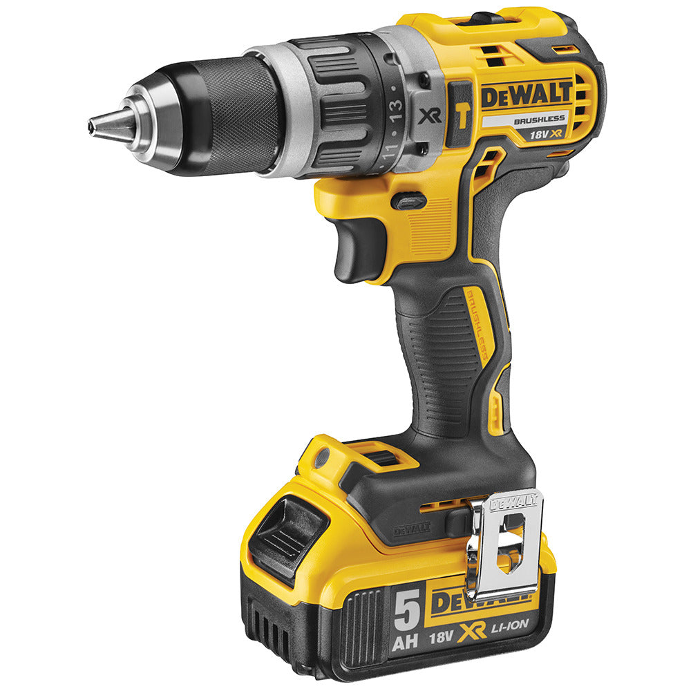 DCD796P1 XR Brushless Combi Drill 1x5.0Ah Li-Ion