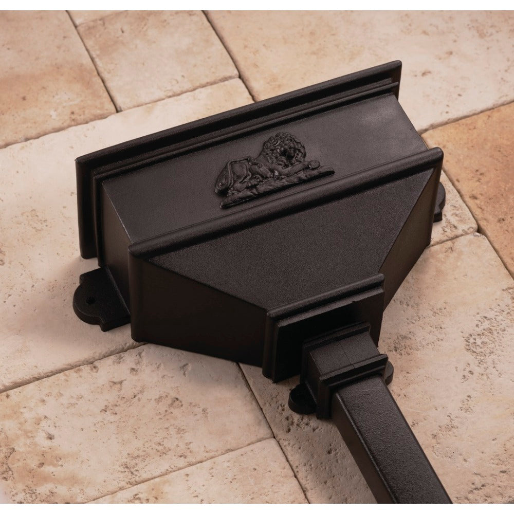 Brett Martin - Cast Iron Style Long Hopper Lion