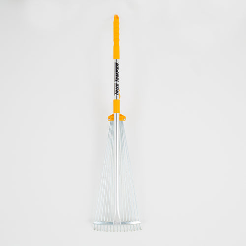 True Temper Telescopic Wire Rake