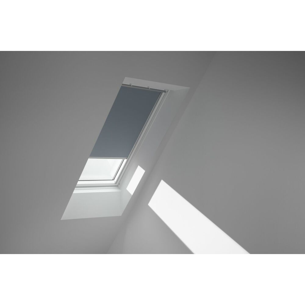 Velux Blackout blind, Dark petrol